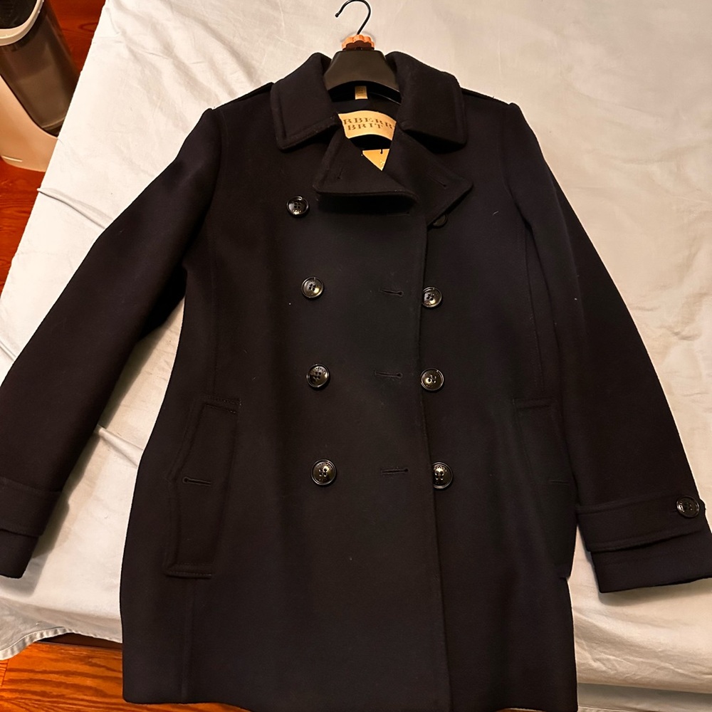 Burberry 100% wool trench coat UNWORN NEW